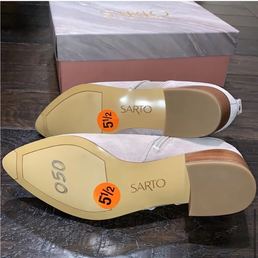 SARTO Ankle Boots